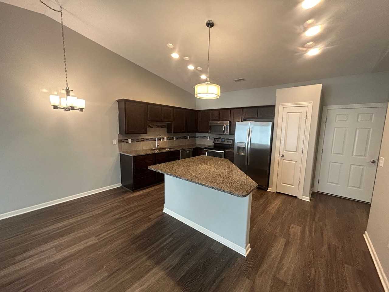 5974 Pinnacle Pl - Photo 2 of 19