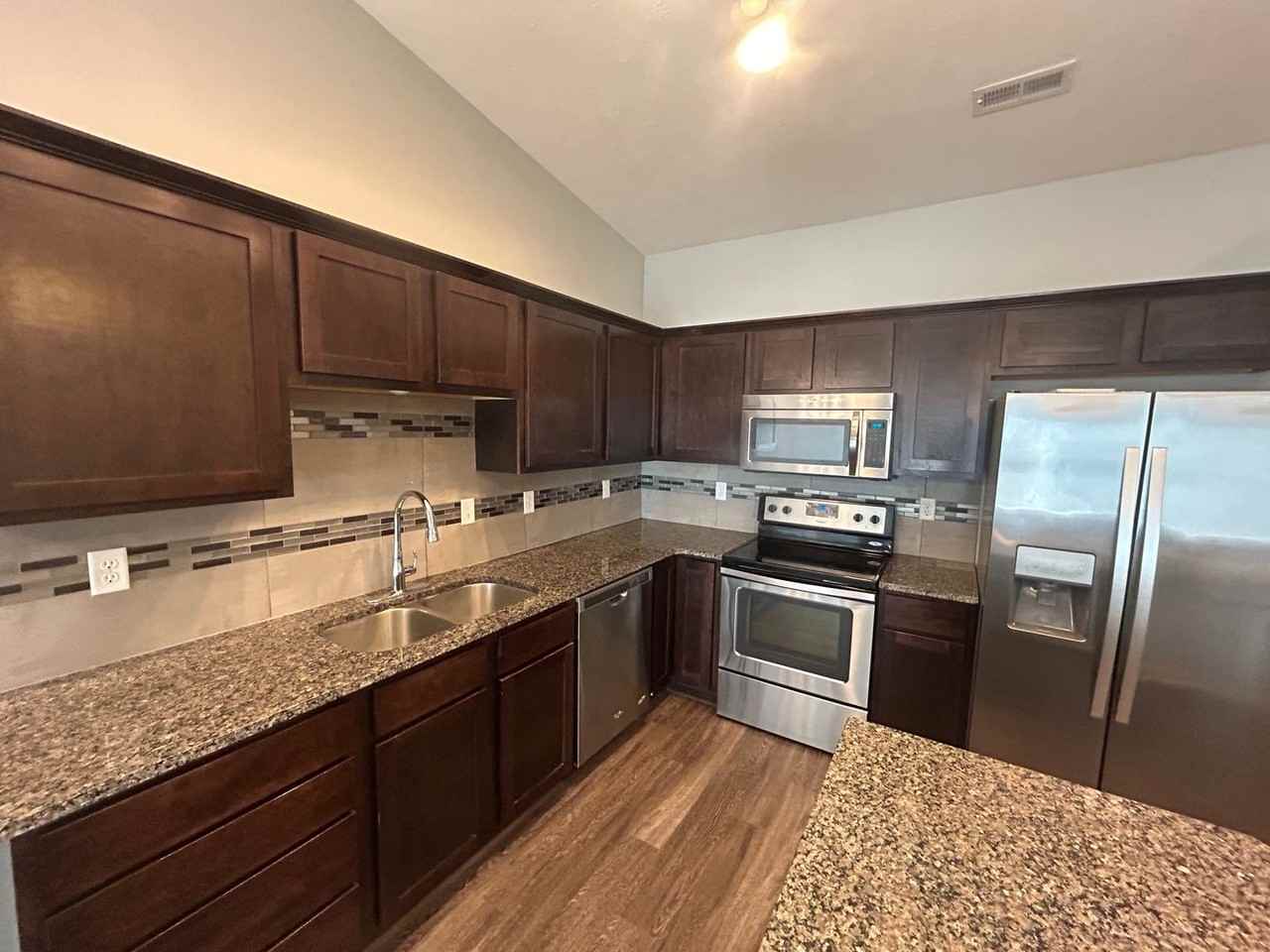 5974 Pinnacle Pl - Photo 4 of 19