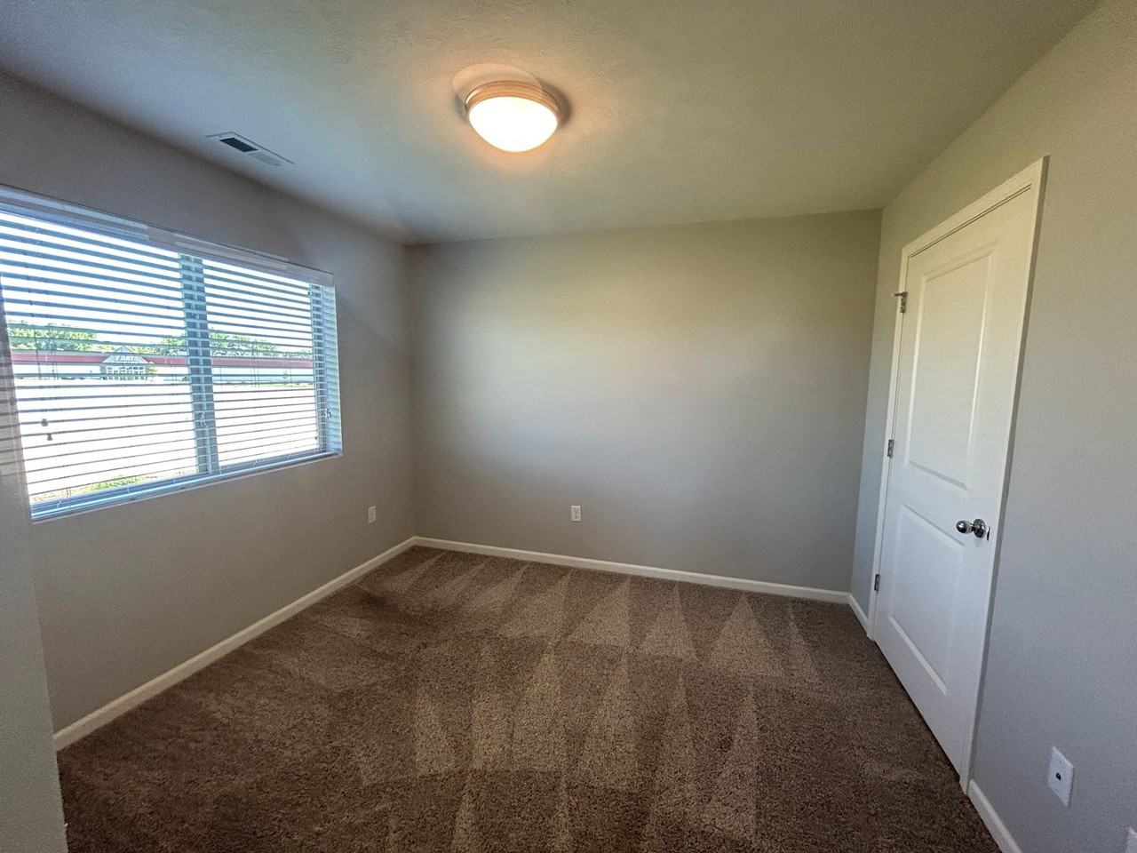 5974 Pinnacle Pl - Photo 7 of 19