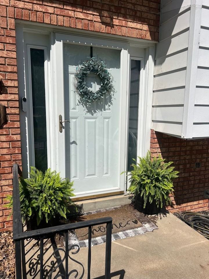 2601 Jere Ln - Photo 2 of 14