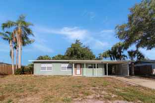 1612 Larchwood Dr - Photo 1 of 1
