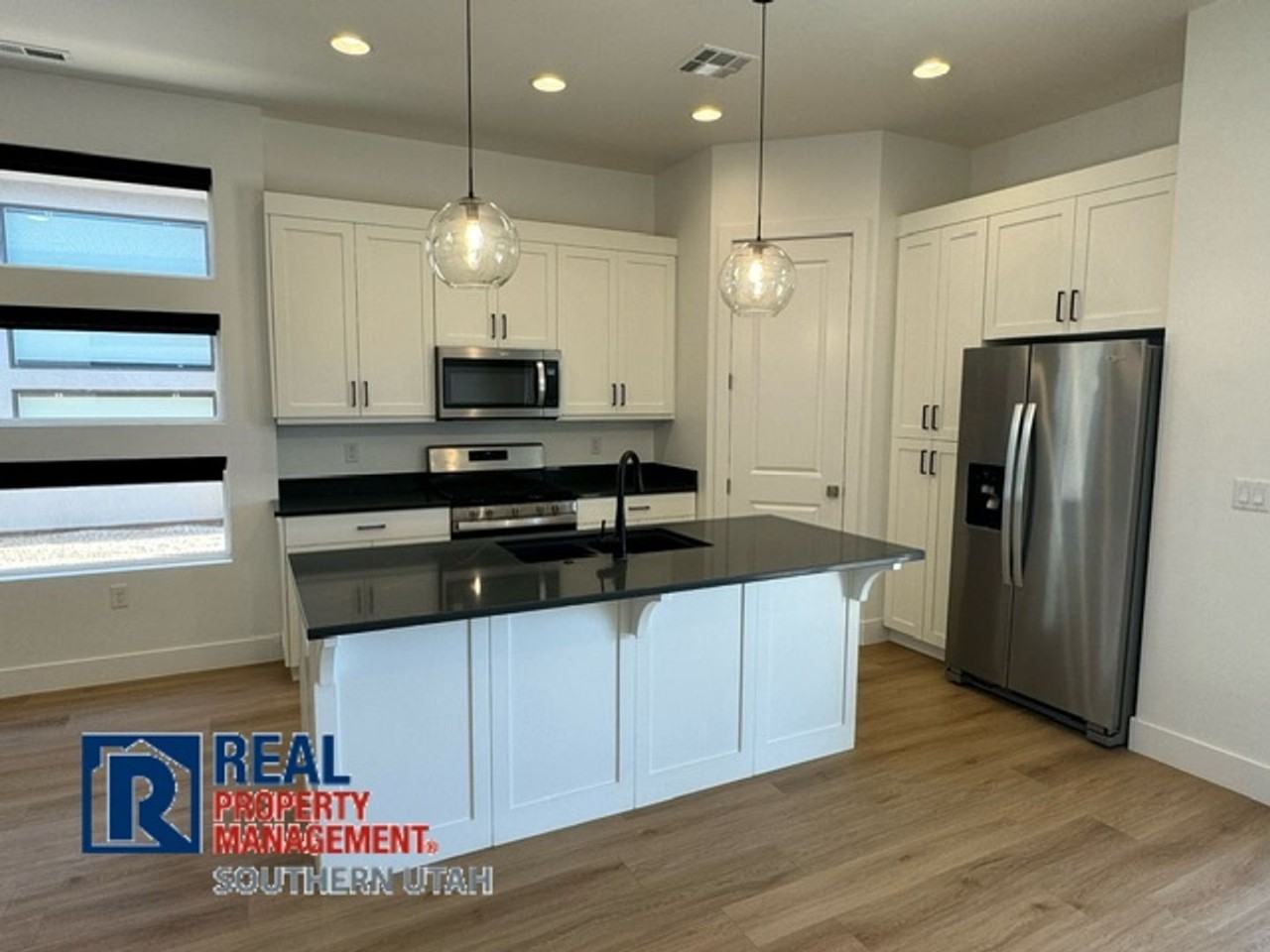 2806 E Church Oak Dr - Photo 6 of 15