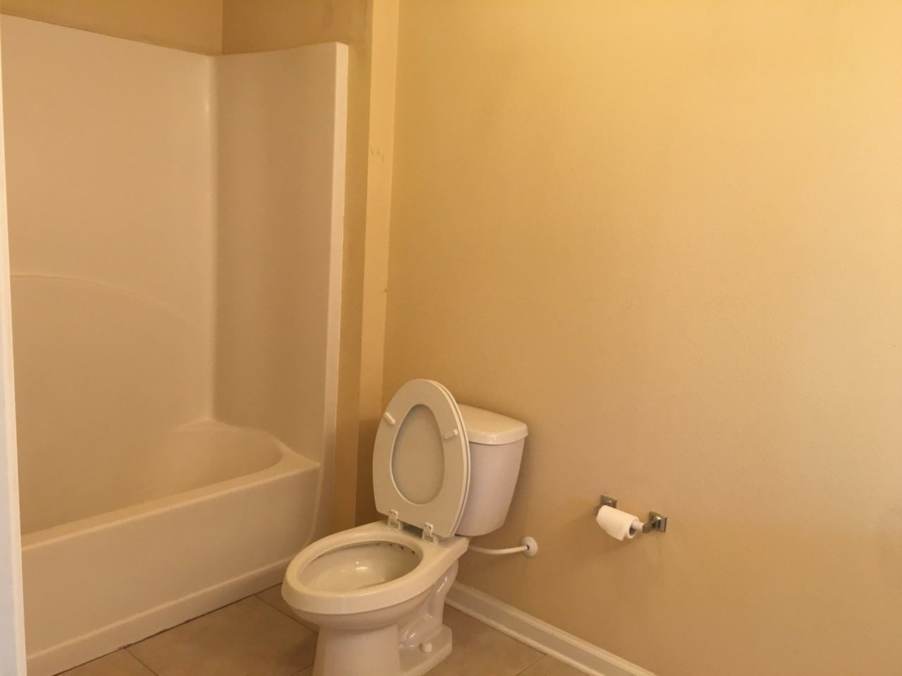 146 Iron Horse Drive East - Photo 7 of 17