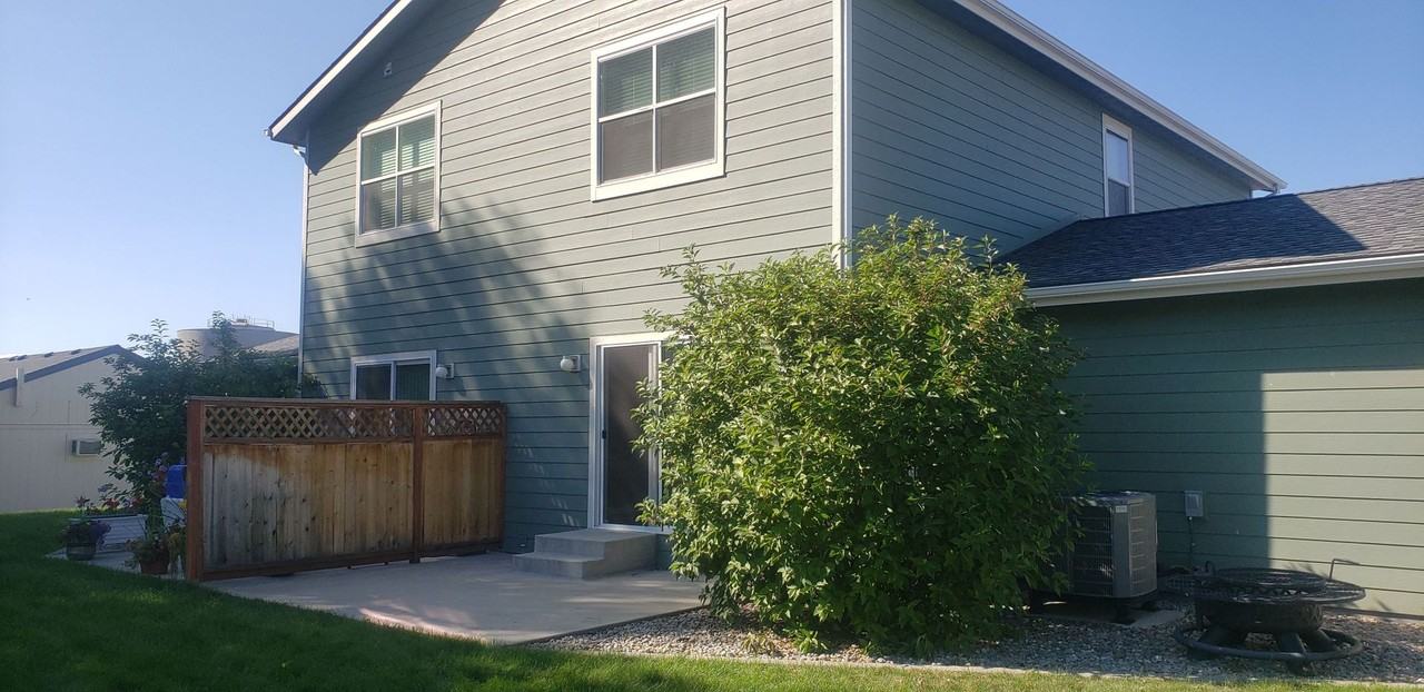 1328 E. 6th Street - Photo 3 of 22
