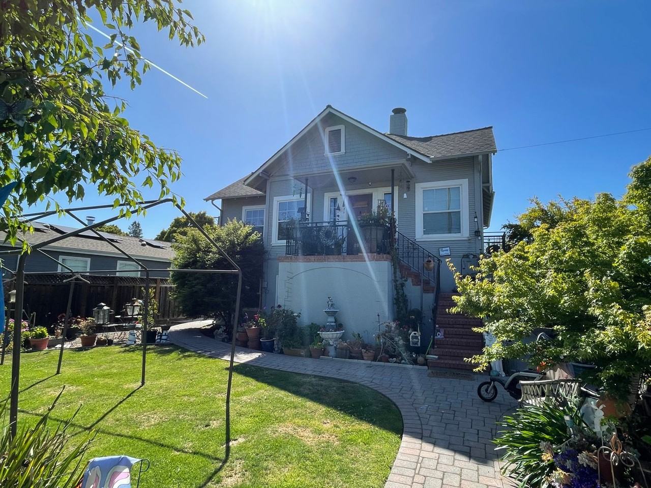 G2 | 771-773 Roosevelt Avenue - Photo 3 of 20