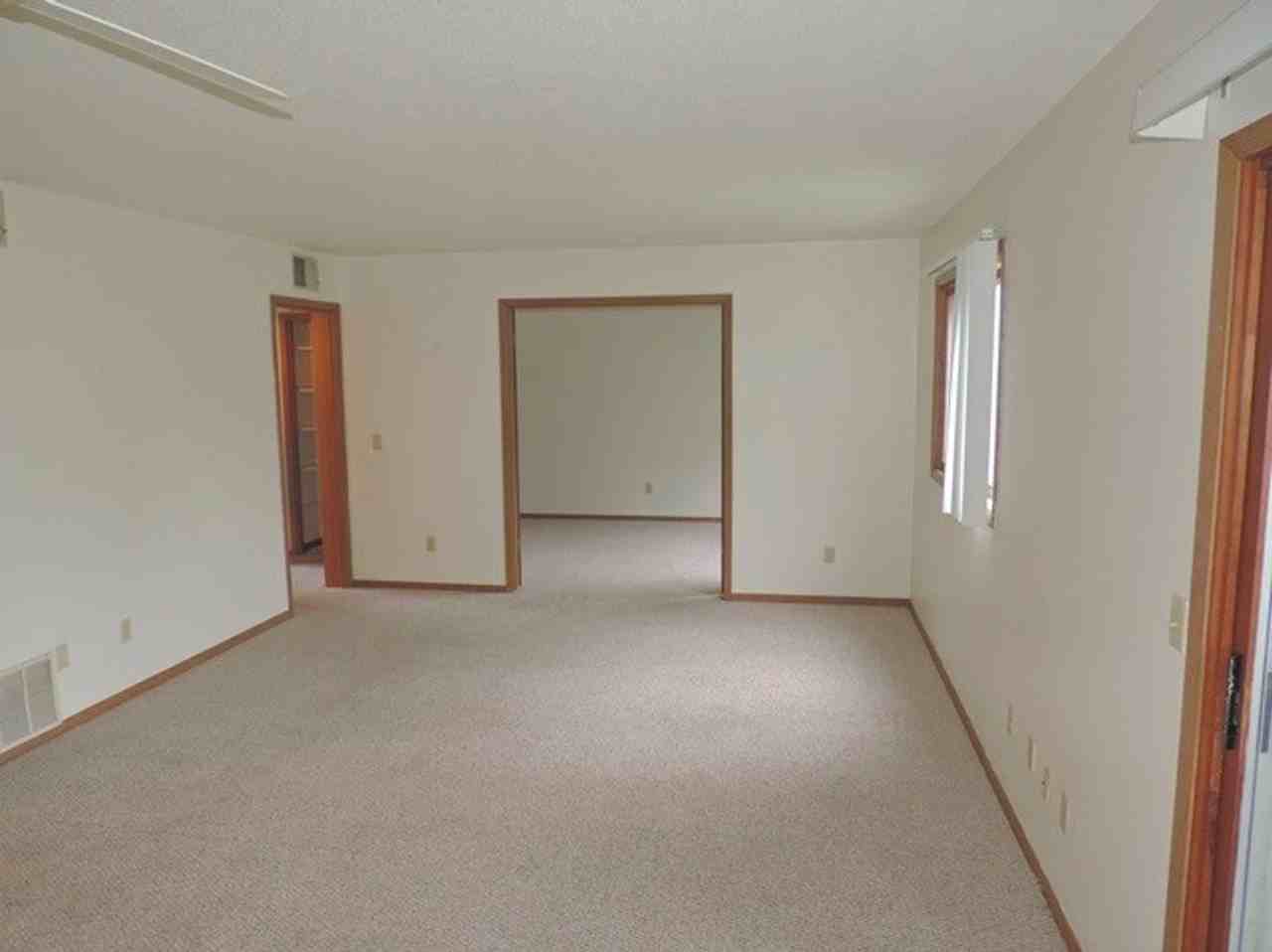 702 Westwinds Dr #03 - Photo 7 of 18