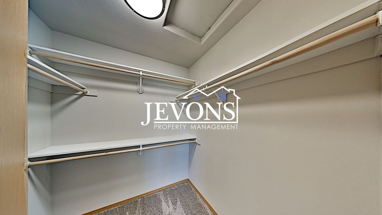 1714 S 9th Ave Yakima, WA 98902 - Photo 5 of 31