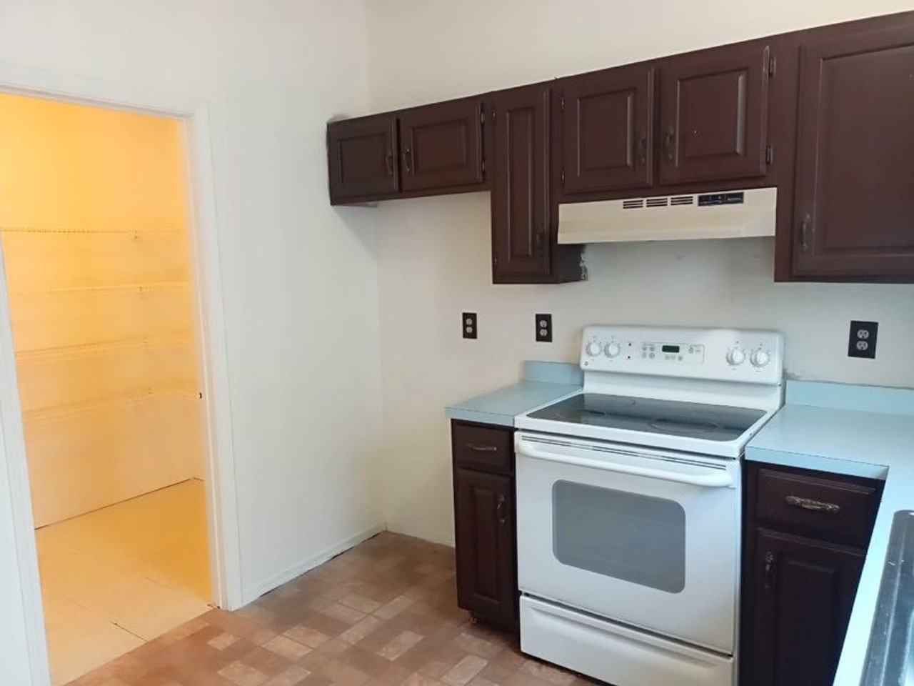 Westward Townhomes, LLC - Photo 5 of 27