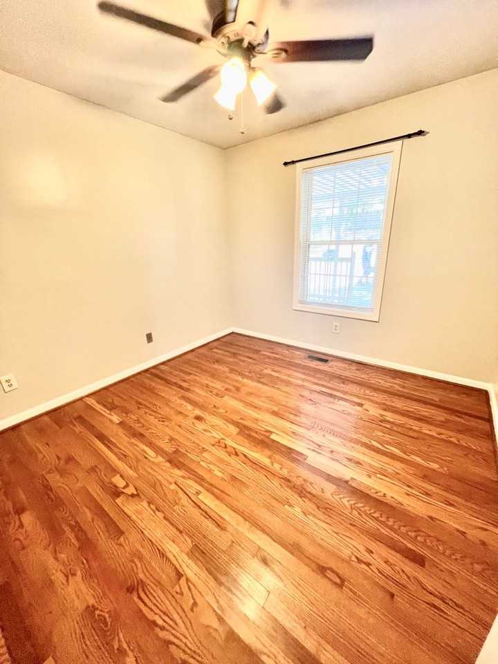 315B Pitts Ave - Photo 4 of 16