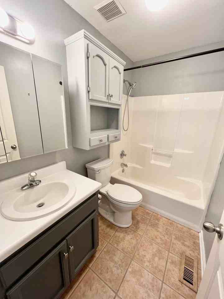 315B Pitts Ave - Photo 6 of 16