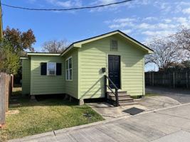 featured image of 103 1/2 Park Ave