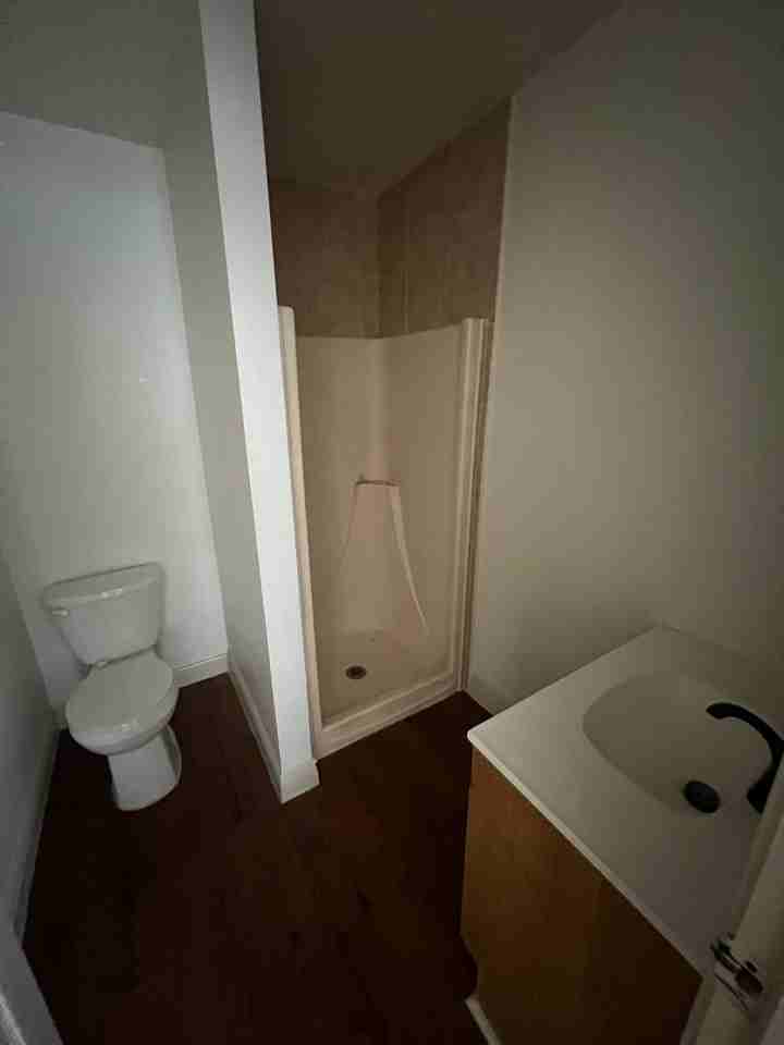 103 1/2 Park Ave - Photo 4 of 7