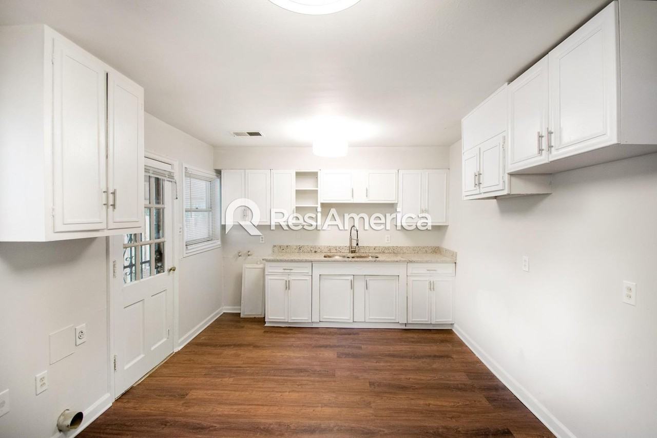4078 Meadow Dr - Photo 7 of 17