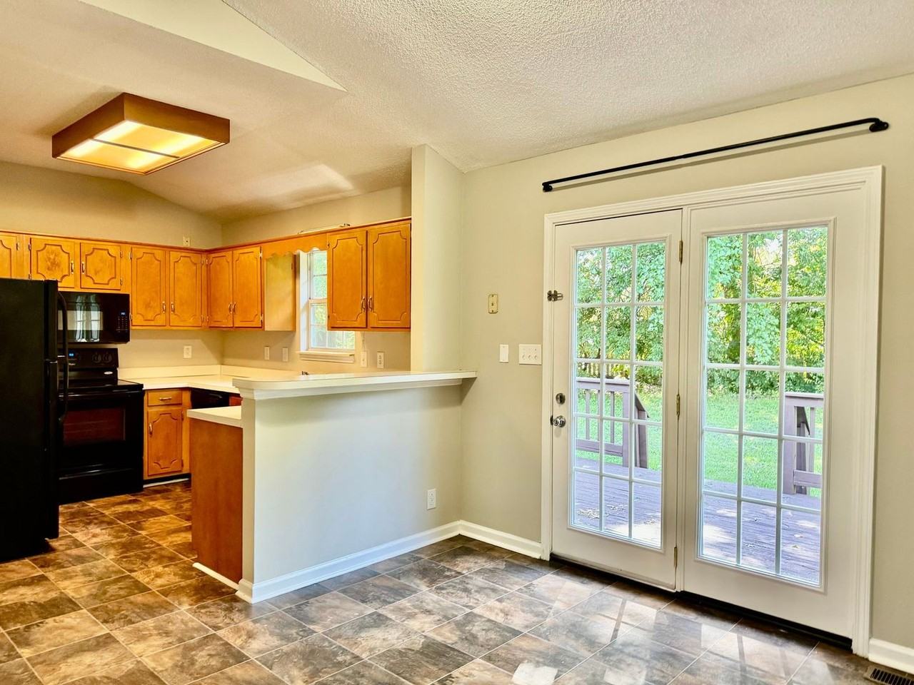 69 Grassmire Dr - Photo 5 of 21