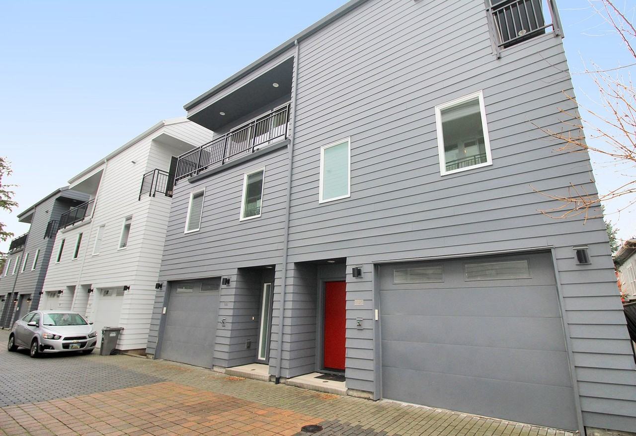 1020 N Ainsworth St - Photo 3 of 32