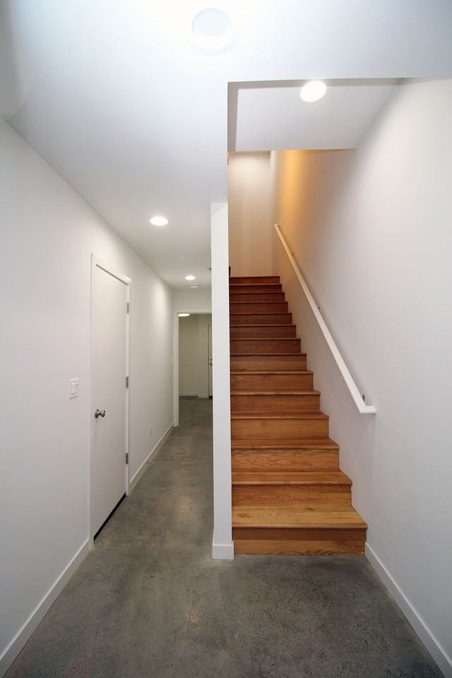 1020 N Ainsworth St - Photo 6 of 32