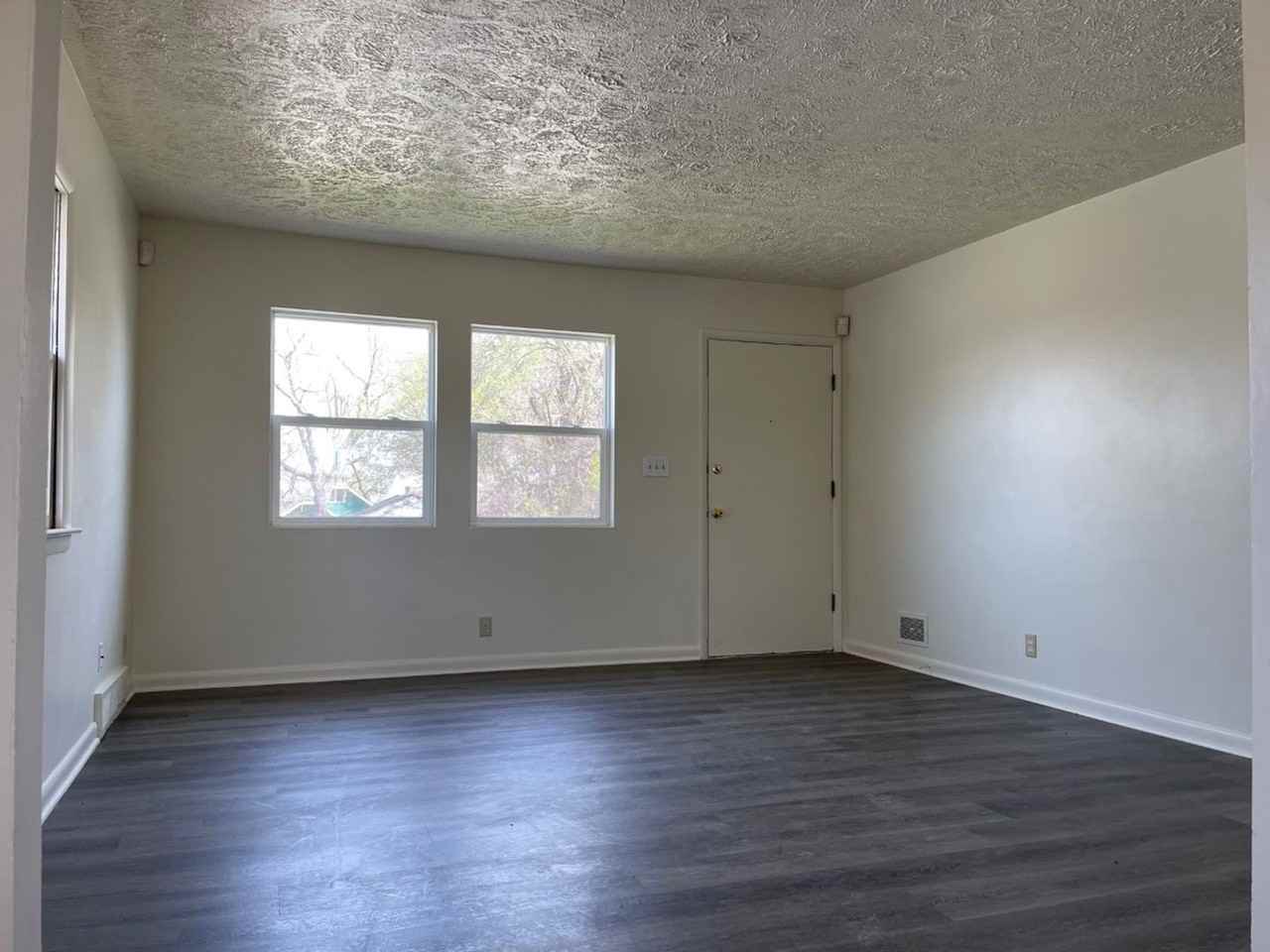 4105 Corby St - Photo 3 of 19