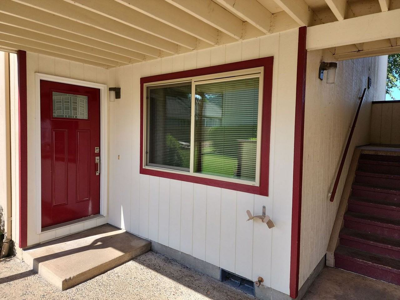 Harmony Tree Manor Apartments 525 Grant Ave, Cottage Grove, OR 97424