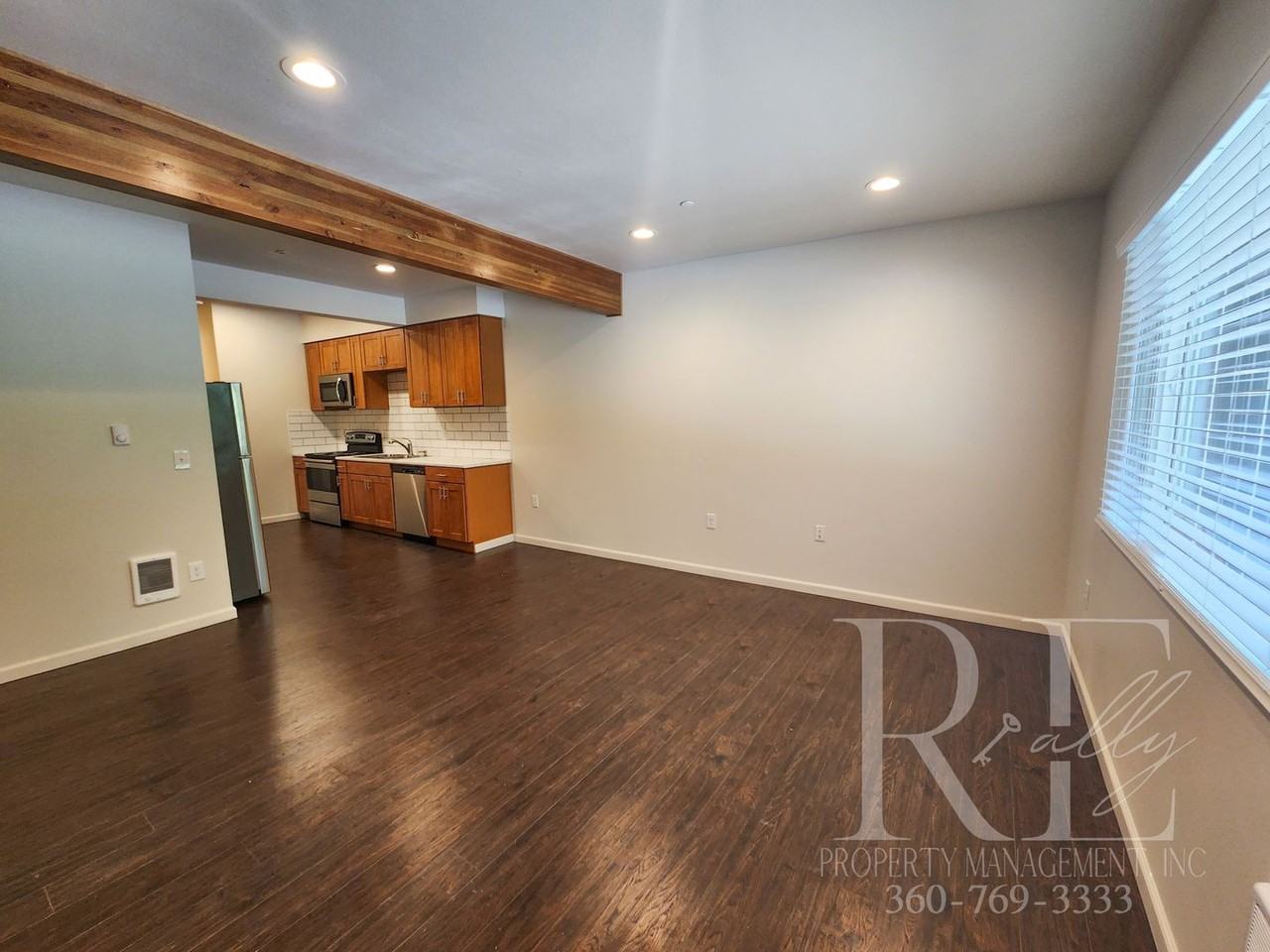 1172 Arnold Avenue East #1 - Photo 7 of 18