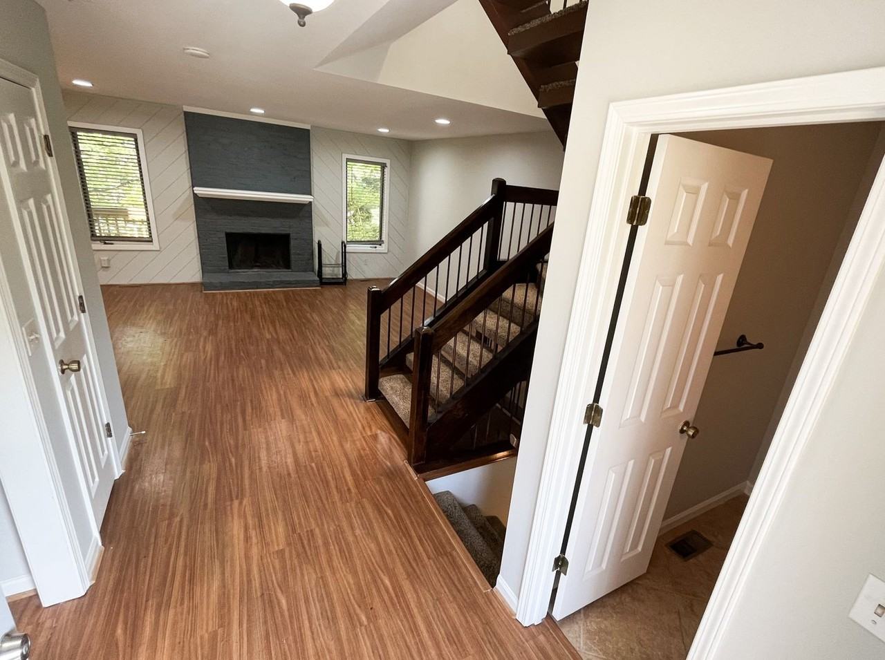 193 Kinloch Ct - Photo 6 of 43