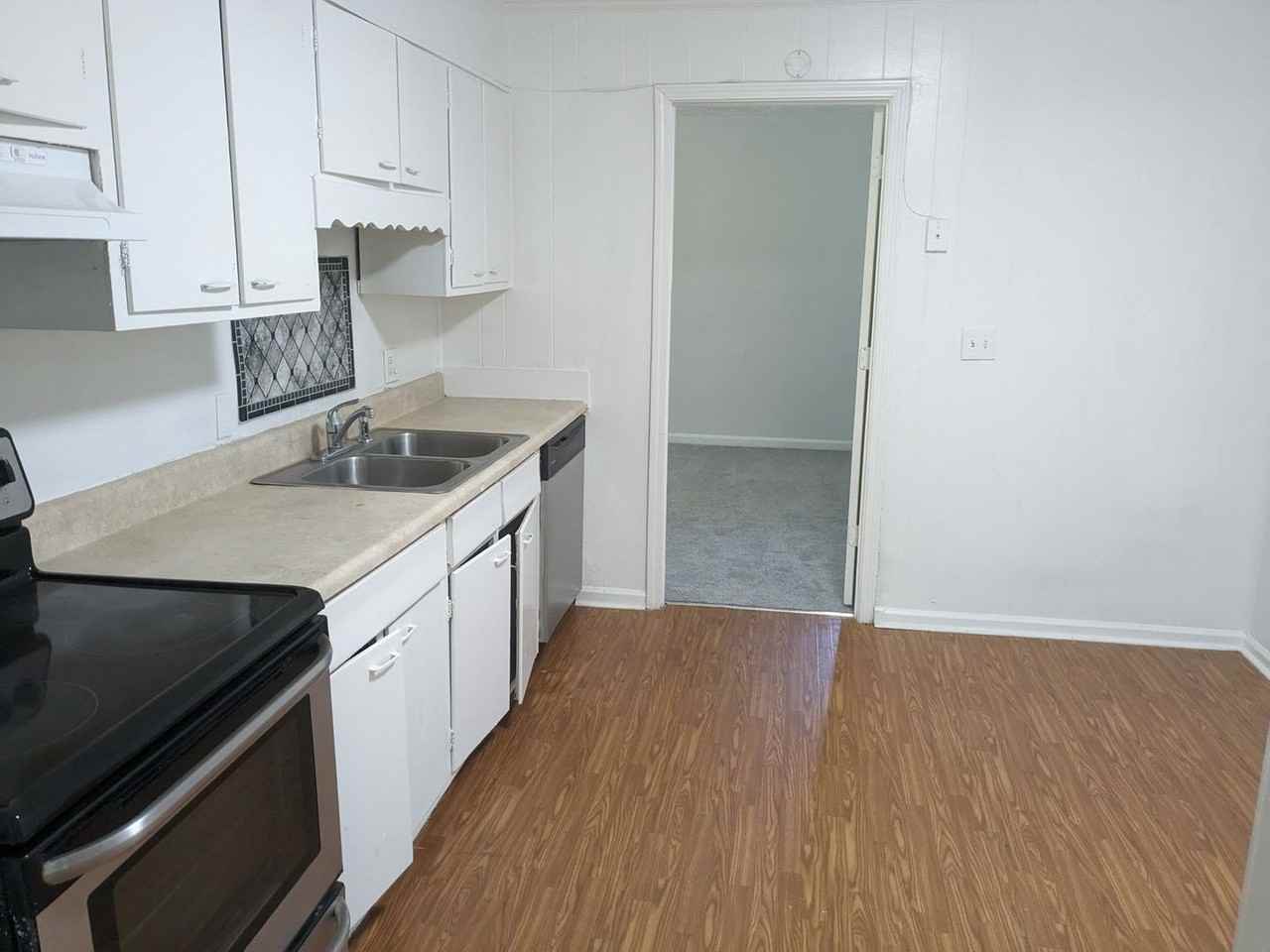 654 Roy Huie Rd - Photo 4 of 17