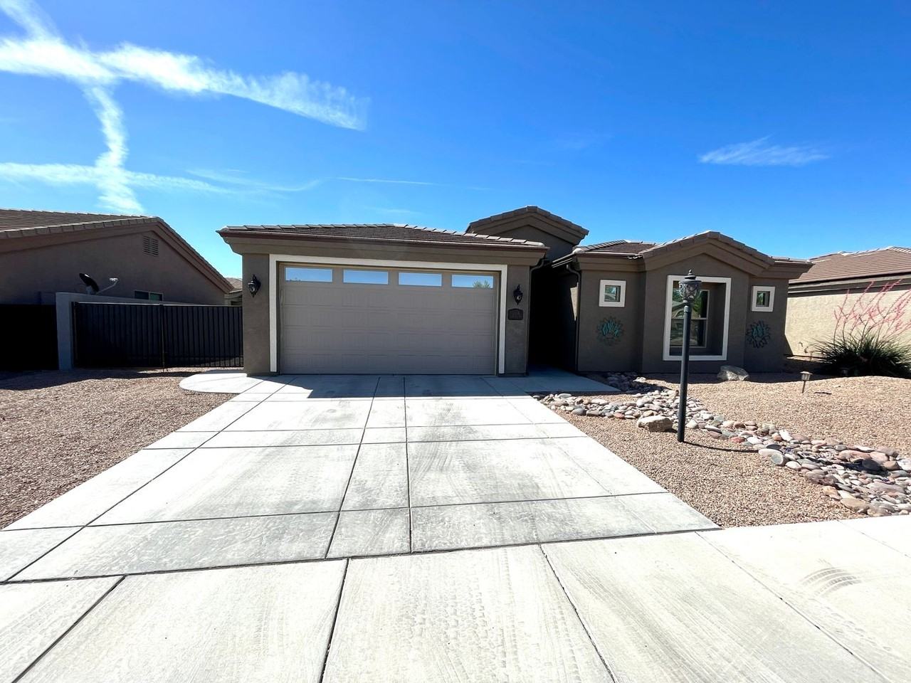 2448 Cliff Rose Way - Photo 2 of 42
