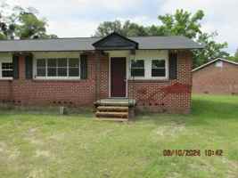 featured image of 217 Highland Avenue