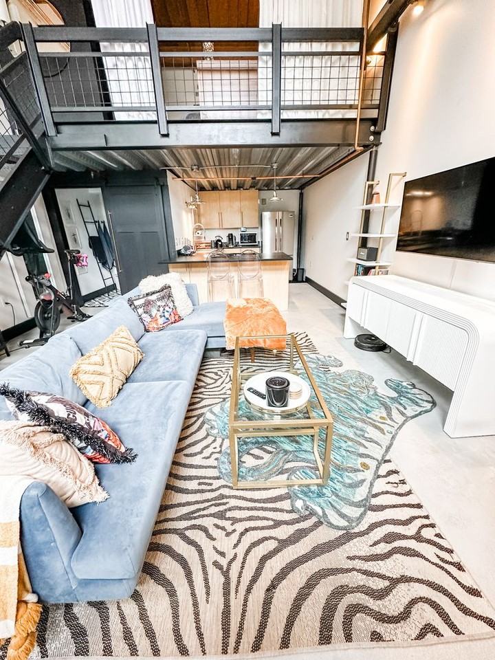 1111 Osage St - Photo 3 of 22