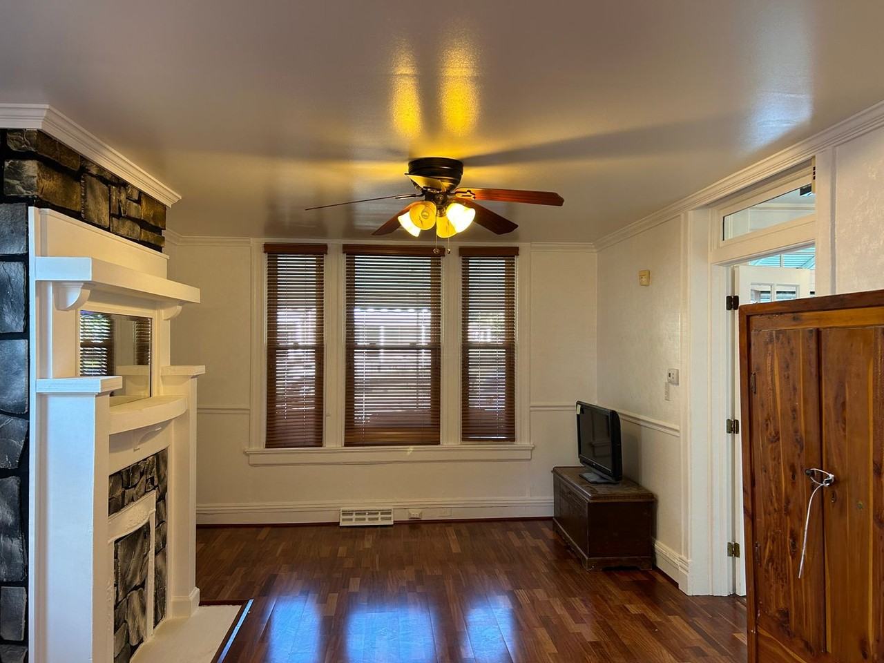 3123 Carolina Ave - Photo 4 of 18