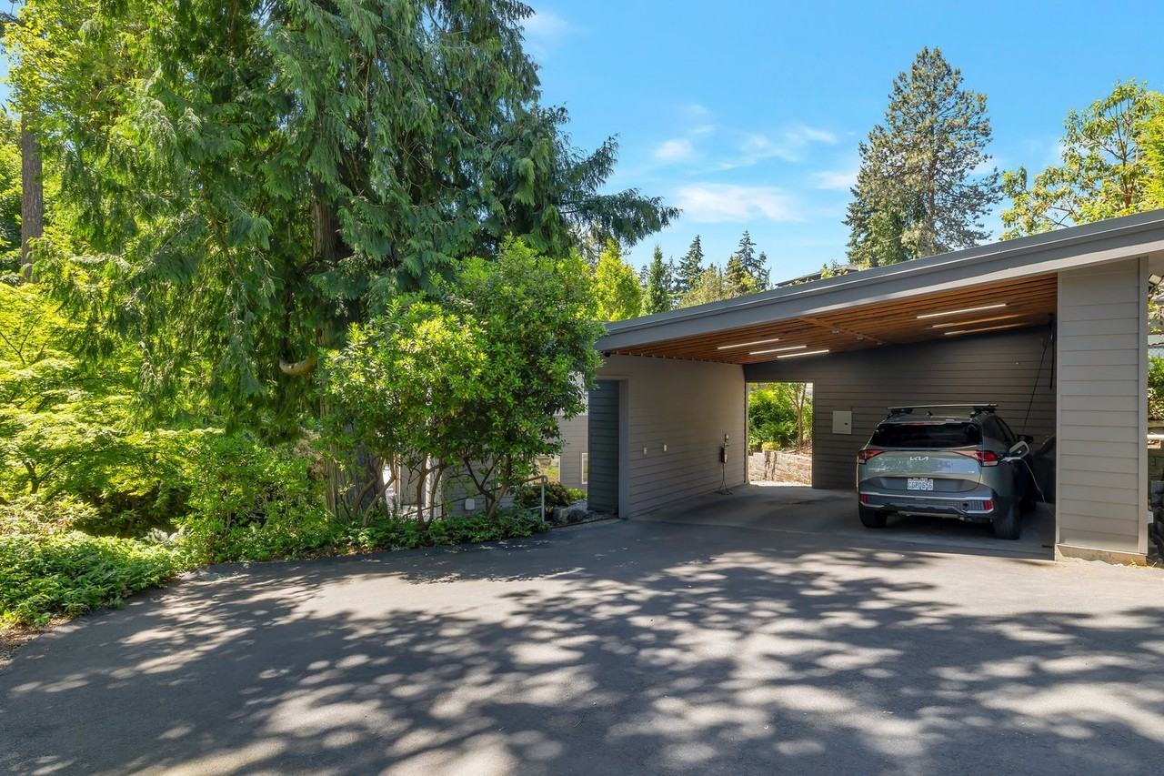 5045 W Mercer Way - Photo 2 of 30