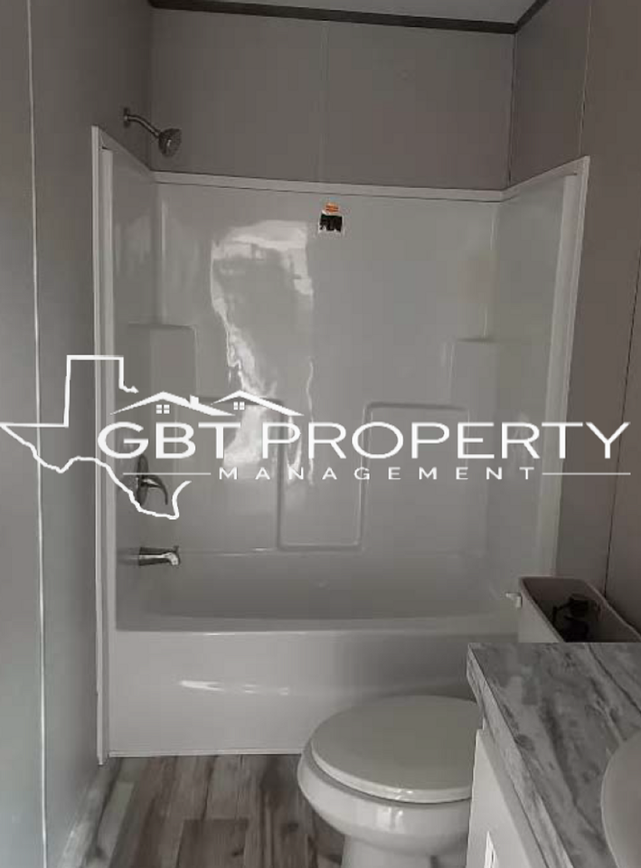 406 Haynes Street #B - Photo 4 of 5