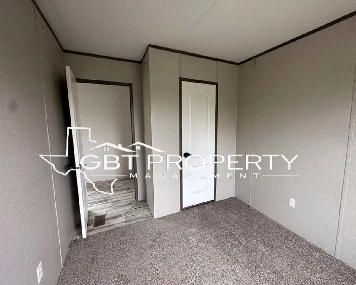 406 Haynes Street #B - Photo 5 of 5