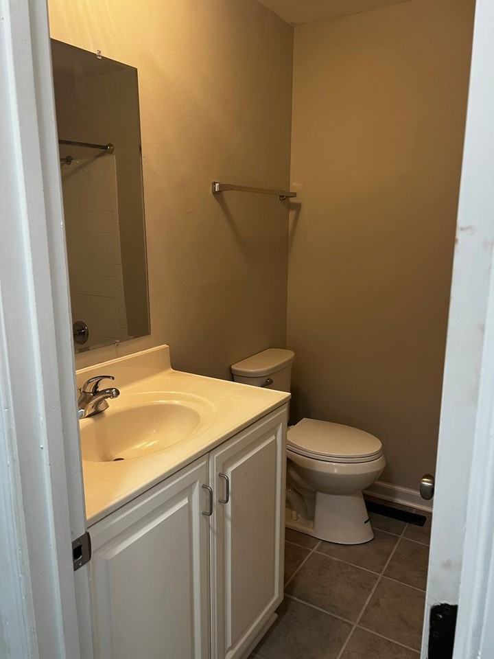 3804 Windcry Dr - Photo 5 of 21