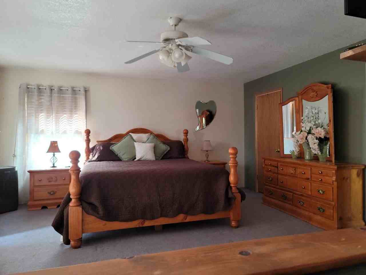 4616 Peck Dr - Photo 7 of 31