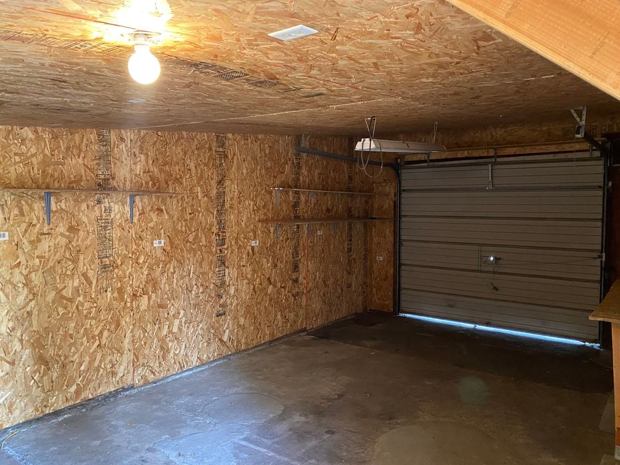 1803 Siskiyou St - Photo 5 of 23