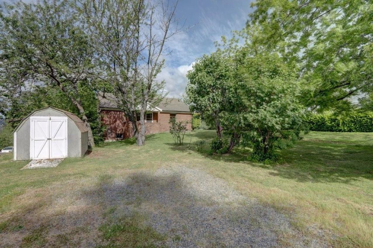 6117 S 120th St - Photo 2 of 18