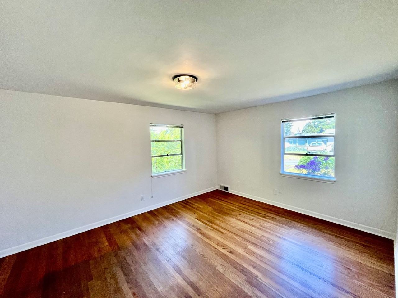 6117 S 120th St - Photo 7 of 18