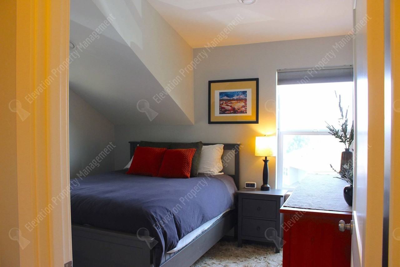 2485 Nw Todds Crest Dr - Photo 7 of 14