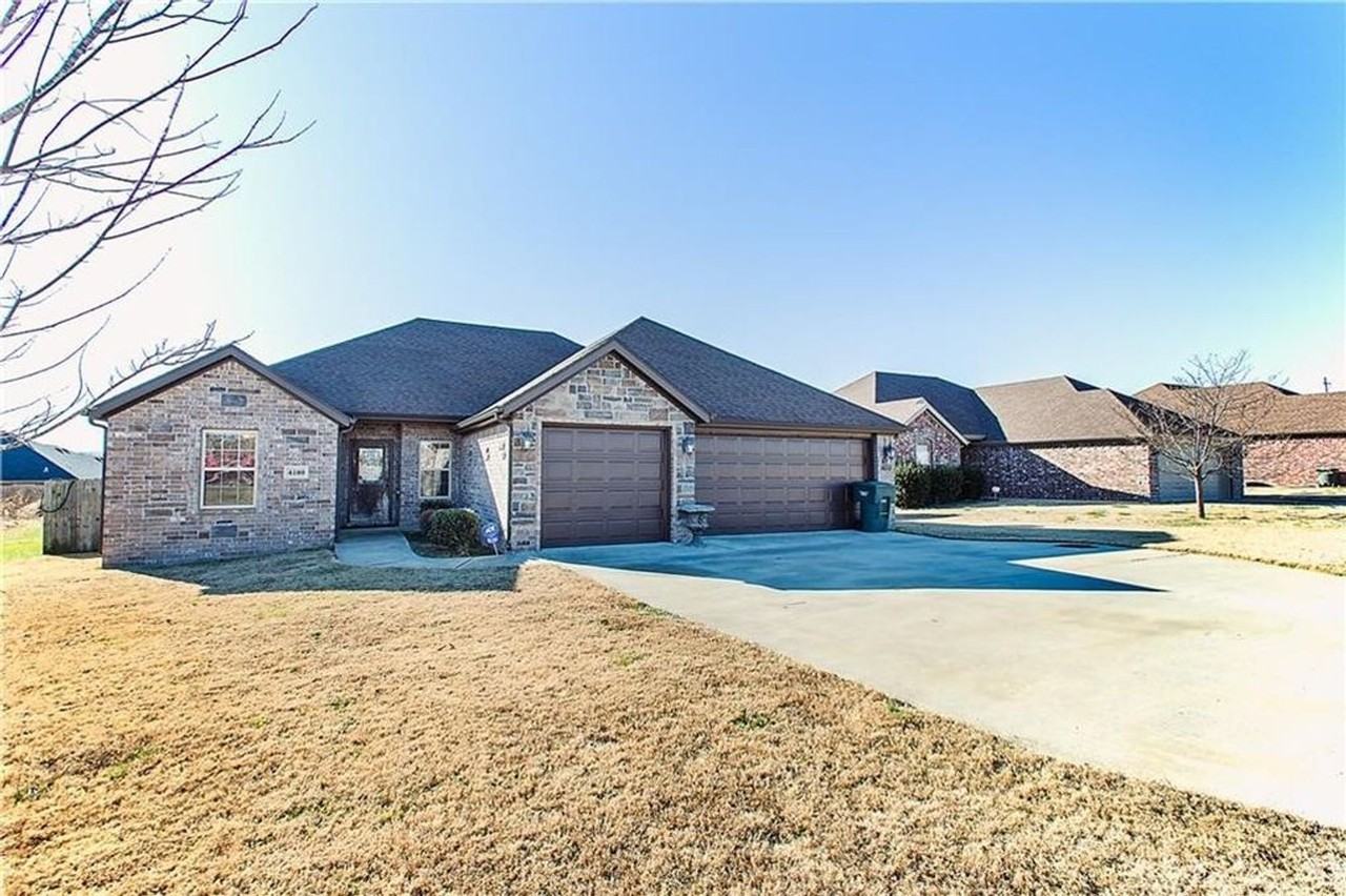 4189 W Titus Dr - Photo 5 of 17