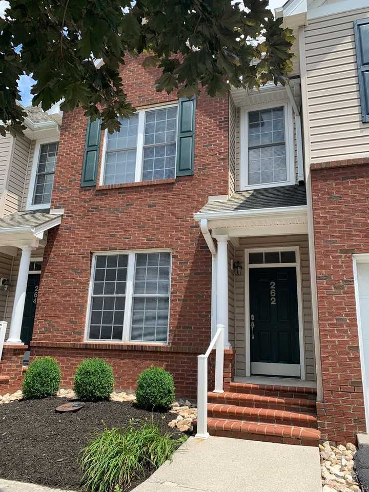 262 Sheliah Ct - Photo 2 of 17