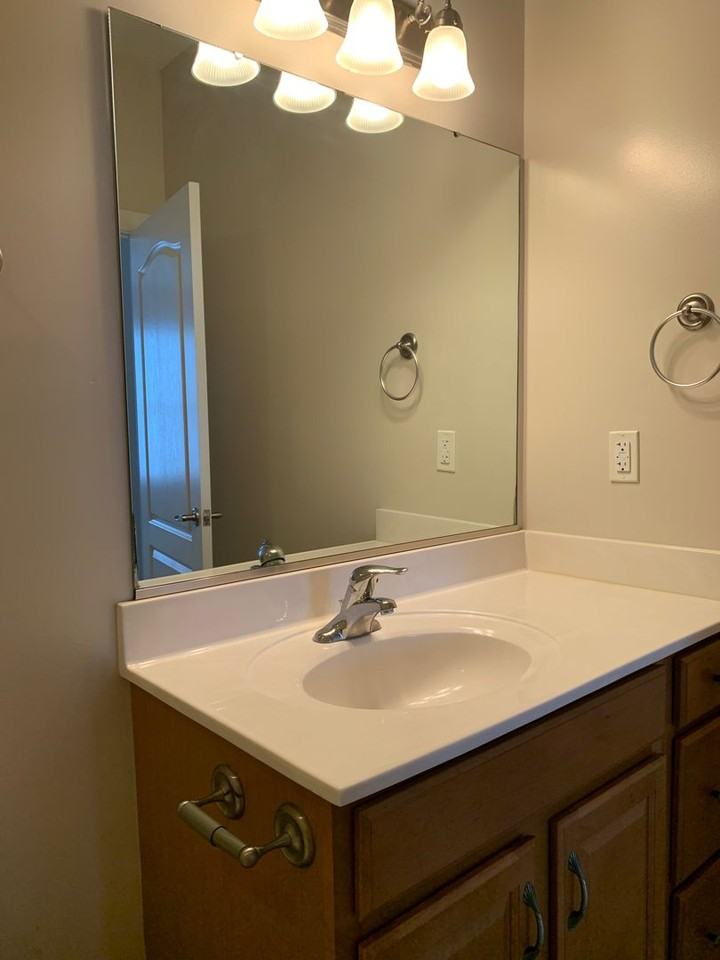 262 Sheliah Ct - Photo 6 of 17