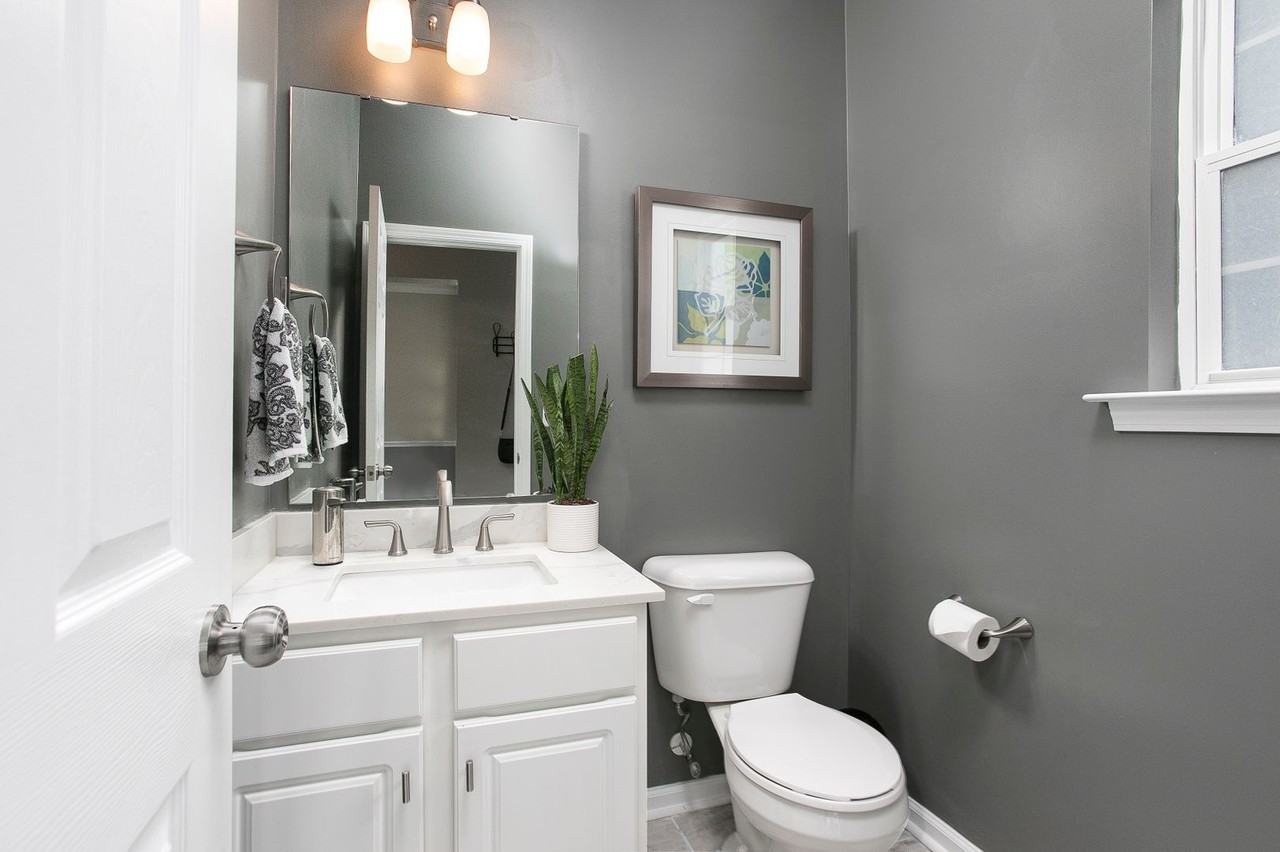 938 Cinnamon Dr - Photo 2 of 20