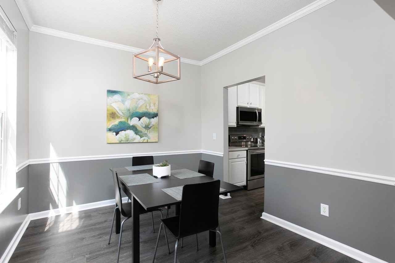 938 Cinnamon Dr - Photo 3 of 20