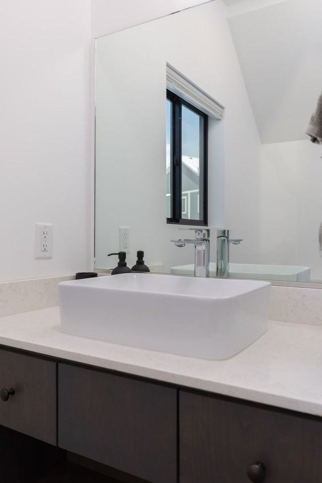 51 Eva Ln #C - Photo 4 of 23