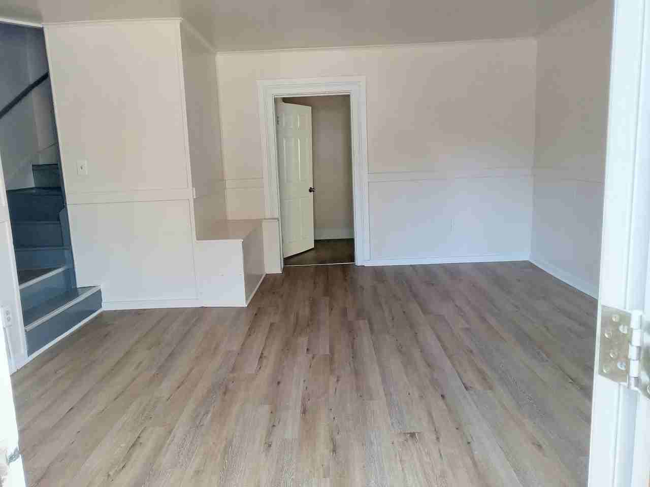 30-32 Washington St - Photo 2 of 21