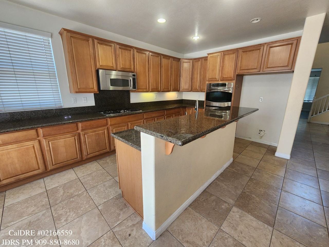 13760 Santa Maria Dr - Photo 3 of 20