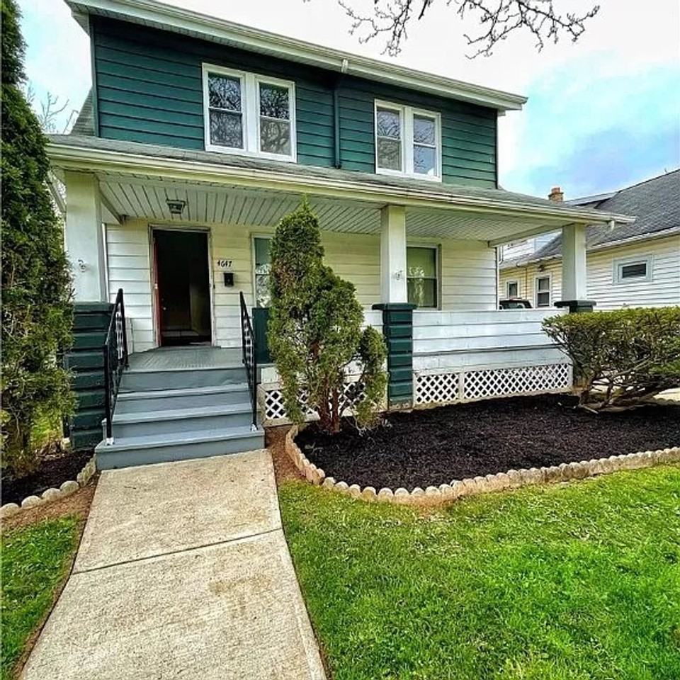 4647 Horton Rd, Garfield Heights, OH 44125 3 Bedroom Apartment for