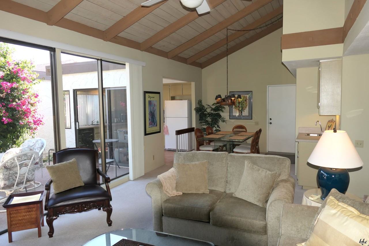 2360 Miramonte Cir W #F - Photo 7 of 18