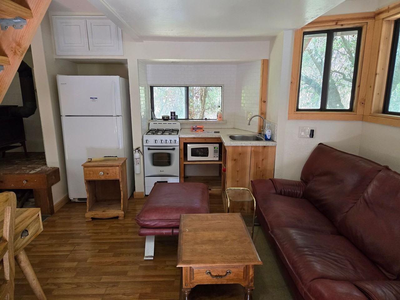 11315 Old Pond Ln - Photo 2 of 8