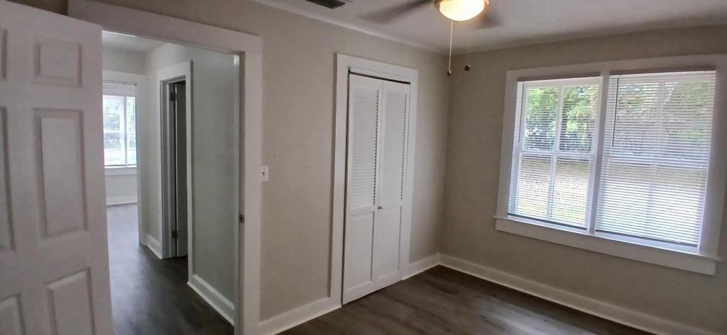 425 S 12th St - Photo 7 of 19